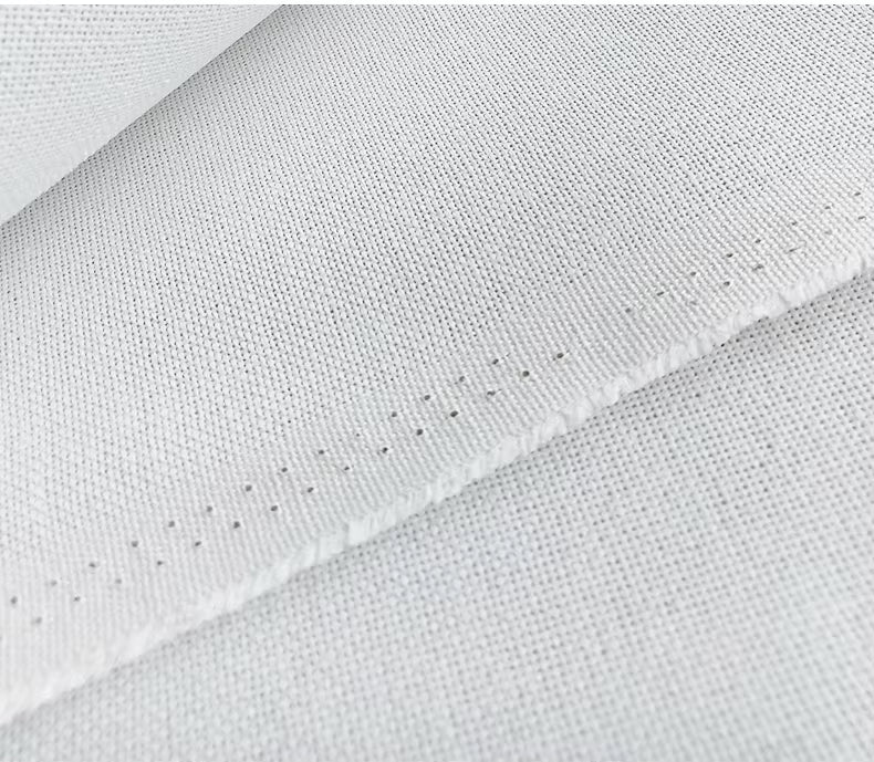 Tela tipo Aida para bordar 25 count, 100% Algodón. Tamaño 49 x 75 cm.