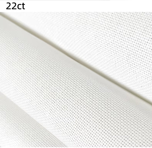 Tela Aida para bordar 22 count, 100% Algodón. Tamaño 49 x 75 cm